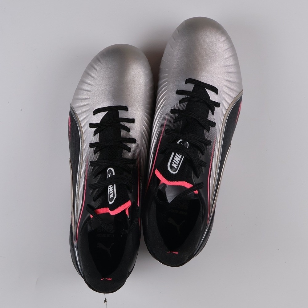 Puma Soccer Cleats King Ultimate Silver Black Pink Size 6 K-Better NEW